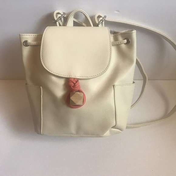 Wild Fable Mini Cream Backpack with Silver Hardware and Wooden Button Cl… - Picture 3 of 9